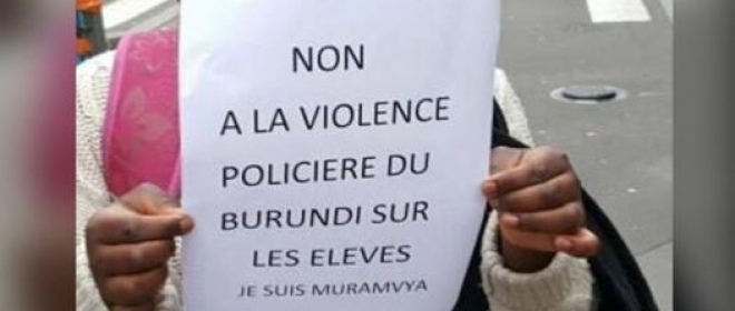 Burundi. Imprigionati dei liceali per aver scarabocchiato la fotografia del dittatore Pierre Nkurunziza