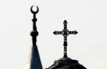 La Croce cristiana e la Mezzaluna islamica