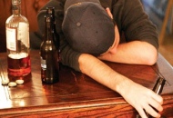 Niente alcool a minori, siglato protocollo di intensa tra istituzioni ed esercenti