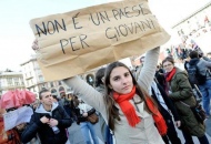 Giovani, la metà è senza il lavoro