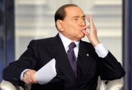 Alle 15 si decide il futuro di Berlusconi. Letta spera che il Governo vada avanti