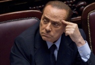 Berlusconi ai ministri del Pdl. «Rassegnate le dimissioni»