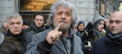 Amt, quarto giorno di sciopero selvaggio. Grillo in piazza «Lotta all'ultimo sangue»