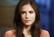 Irrituale evento al processo Kercher. Amanda Knox manda una mail