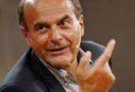 Bersani colpito da un malore. Una emorragia cerebrale