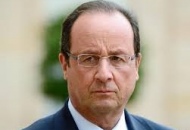 Hollande si rifiuta di spiegare se Valerie è la première dame