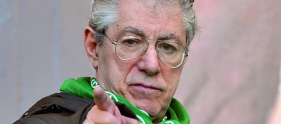 A Milano chiesto il rinvio a giudizio per Umberto Bossi e i suoi due figli