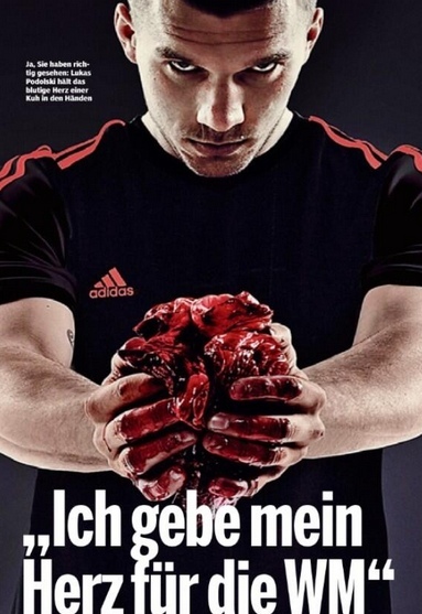 Spot della Adidas con un cuore di mucca. Polemica travolge Lukas Podolsky