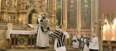 Il ritorno ad un Vangelo chiaro e netto come la società di pochi decenni fa