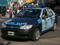 Un'auto della polizia argentina