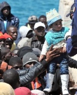 Migranti sbarcano in Sicilia