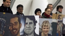 La protesta dei familiari degli attivisti di Arctic 30