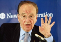 Rupert Murdoch, l'editore australiano di News Corporation protestò contro Google per i contenuti dei suoi giornali utilizzati illegittimamente